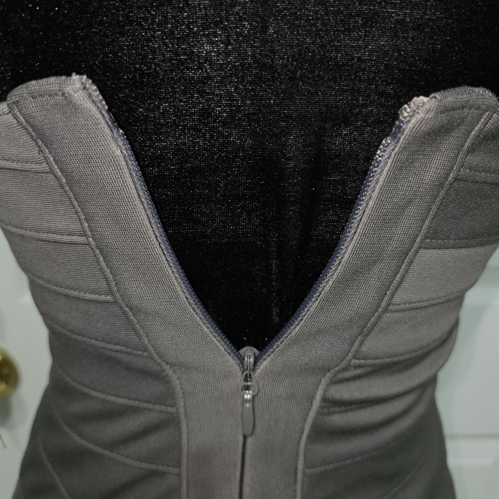 BCBGMaxAzria One-Shoulder Charcoal/Olive Dress, XS, NWT - Picture 6 of 12